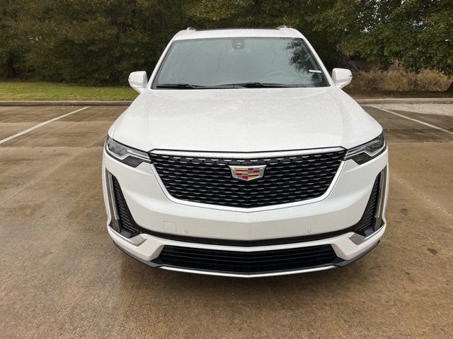 2025 Cadillac XT6 Luxury