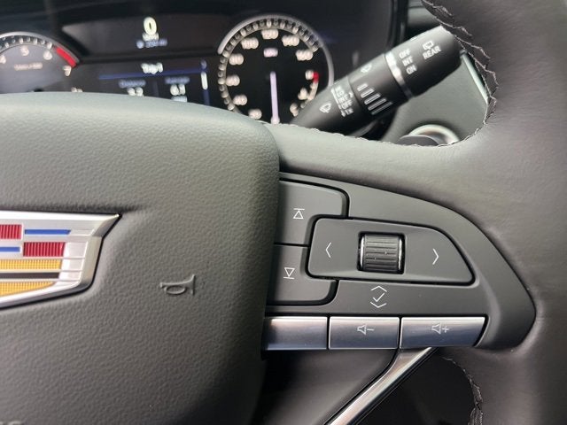 2025 Cadillac XT6 Luxury