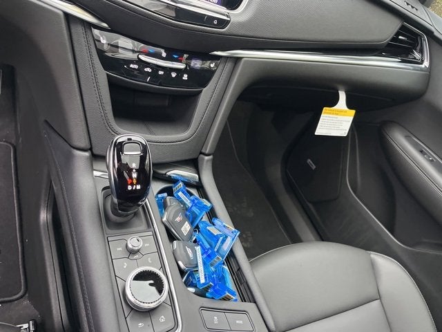 2025 Cadillac XT6 Luxury