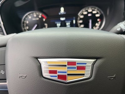 2025 Cadillac XT6 Luxury
