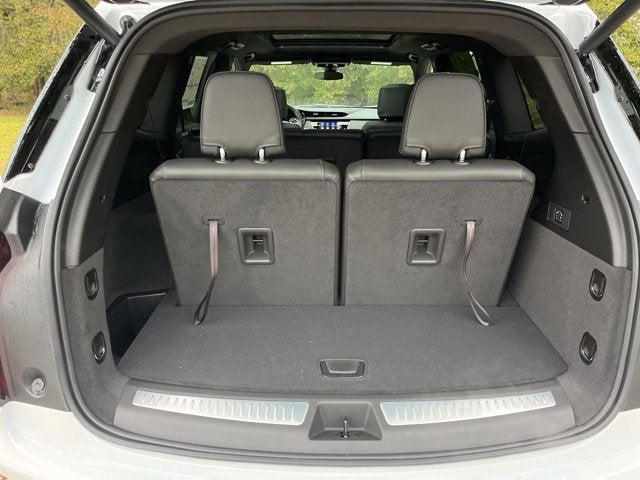 2025 Cadillac XT6 Luxury