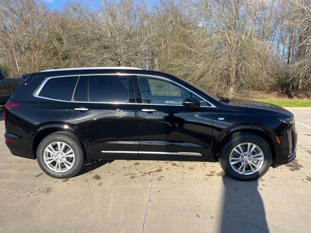 2025 Cadillac XT6 Luxury