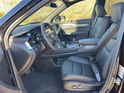 2025 Cadillac XT6 Luxury