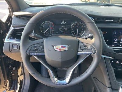2025 Cadillac XT6 Luxury