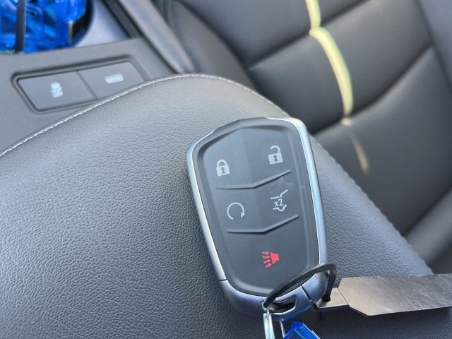 2025 Cadillac XT6 Luxury