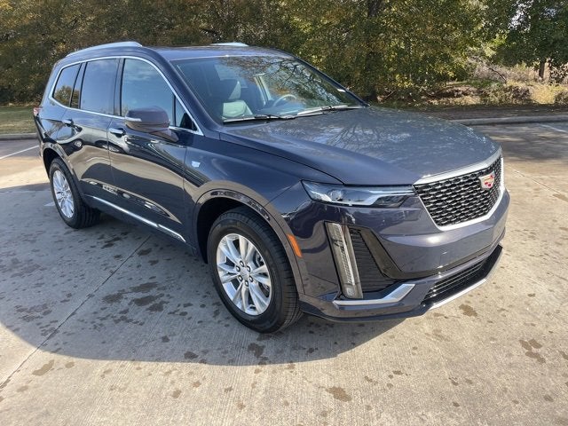 2025 Cadillac XT6 Luxury