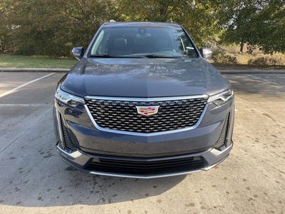 2025 Cadillac XT6 Luxury
