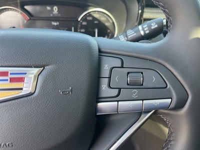 2025 Cadillac XT6 Luxury