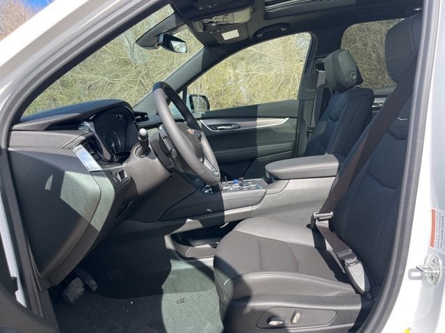 2025 Cadillac XT6 Luxury