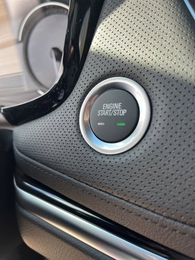 2025 Cadillac XT6 Luxury