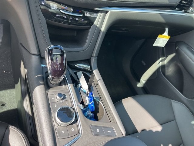 2025 Cadillac XT6 Luxury