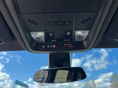 2025 Cadillac XT6 Luxury