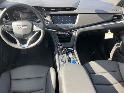 2025 Cadillac XT6 Luxury