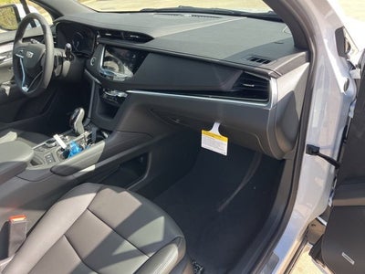 2025 Cadillac XT6 Luxury