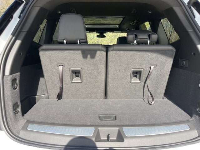 2025 Cadillac XT6 Luxury