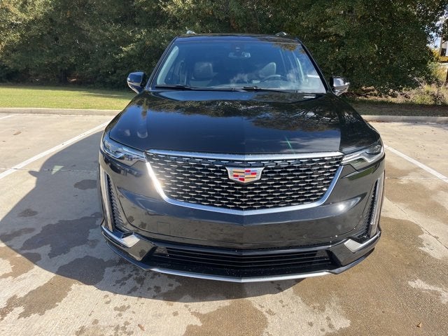 2025 Cadillac XT6 Luxury