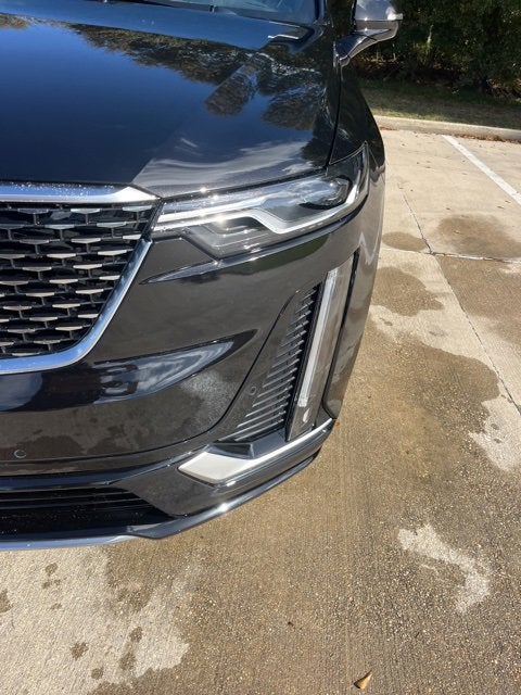 2025 Cadillac XT6 Luxury