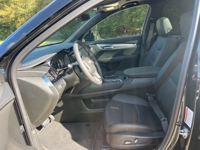 2025 Cadillac XT6 Luxury
