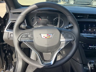 2025 Cadillac XT6 Luxury