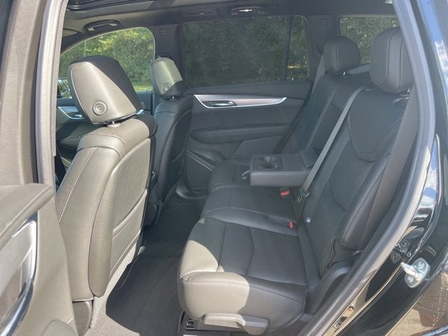 2025 Cadillac XT6 Luxury