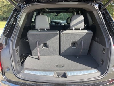 2025 Cadillac XT6 Luxury