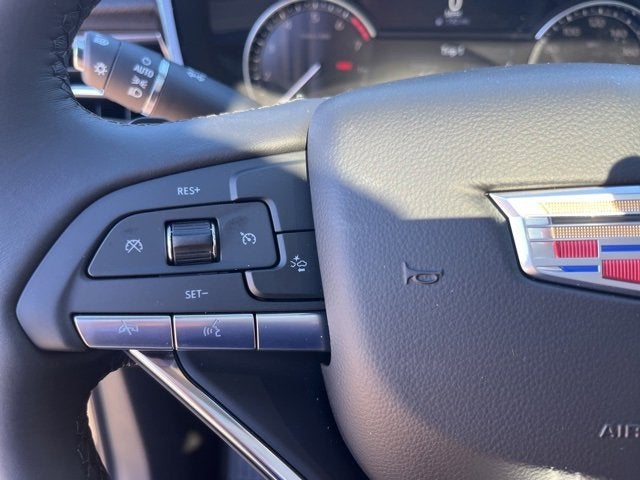 2025 Cadillac XT6 Luxury