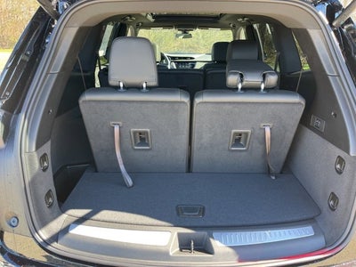 2025 Cadillac XT6 Luxury