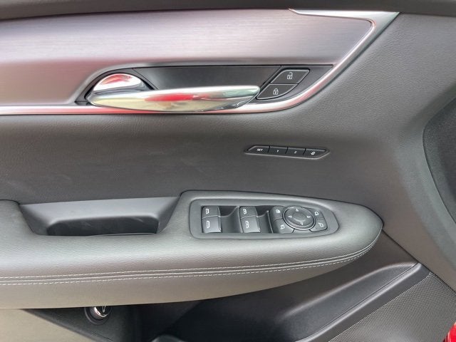 2025 Cadillac XT6 Luxury