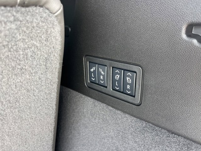 2025 Cadillac XT6 Sport