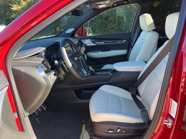 2025 Cadillac XT6 Sport