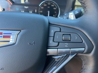 2025 Cadillac XT6 Sport