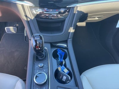 2025 Cadillac XT6 Sport