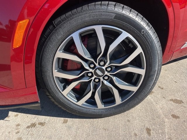 2025 Cadillac XT6 Sport