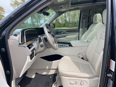 2023 Cadillac Escalade ESV Premium Luxury Platinum