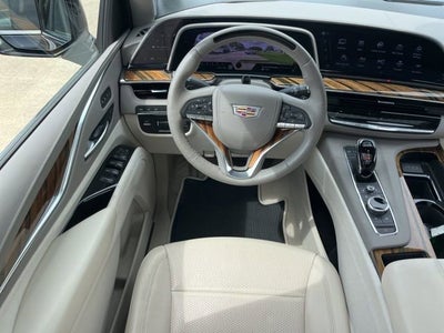 2023 Cadillac Escalade ESV Premium Luxury Platinum