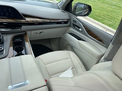 2023 Cadillac Escalade ESV Premium Luxury Platinum