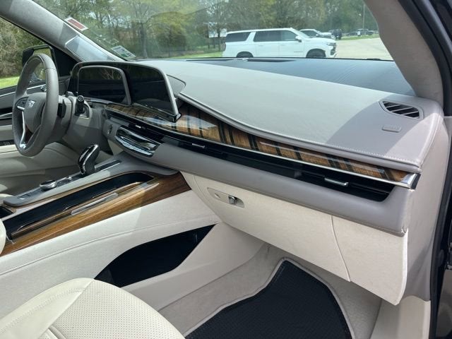 2023 Cadillac Escalade ESV Premium Luxury Platinum