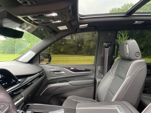 2024 Cadillac Escalade Sport