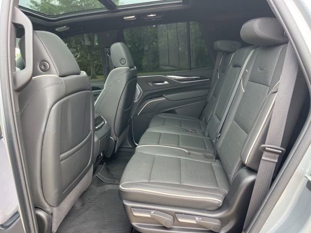 2024 Cadillac Escalade Sport