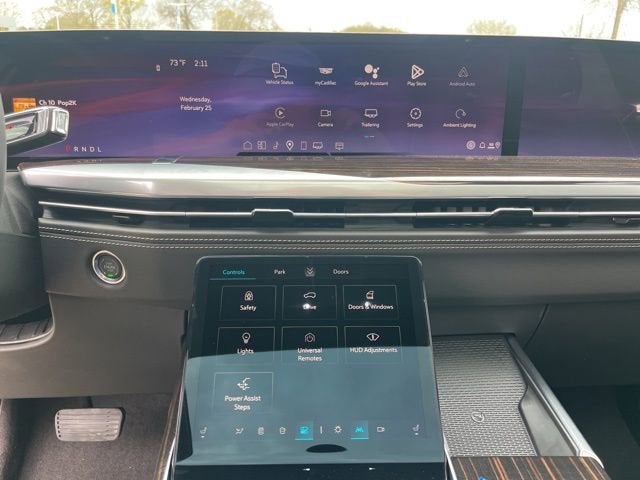 2026 Cadillac Escalade Luxury