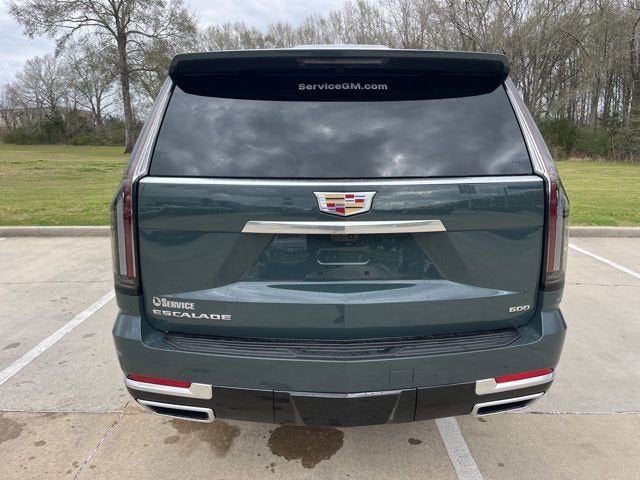 2026 Cadillac Escalade Luxury