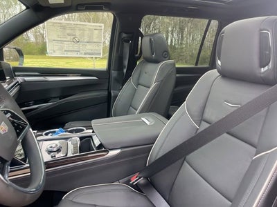 2026 Cadillac Escalade ESV Luxury