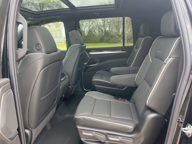 2026 Cadillac Escalade ESV Luxury