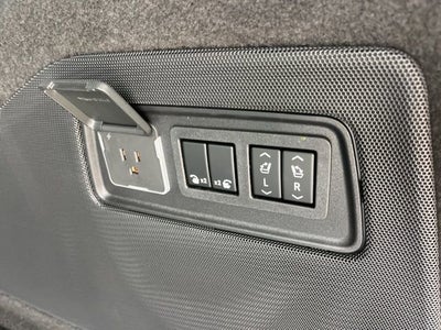 2026 Cadillac Escalade ESV Luxury