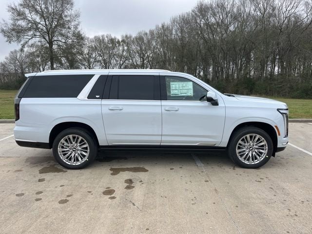 2026 Cadillac Escalade ESV Luxury