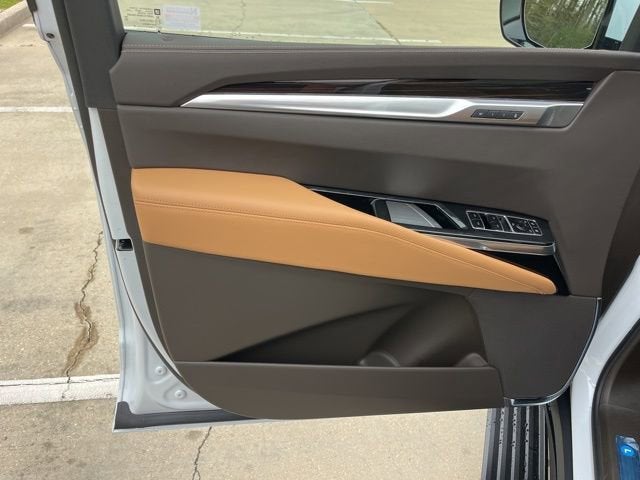 2026 Cadillac Escalade ESV Luxury