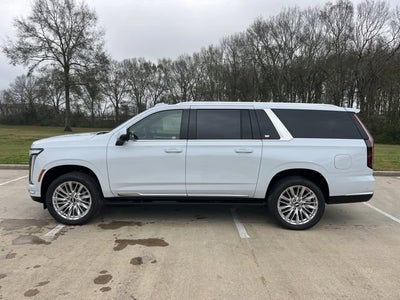 2026 Cadillac Escalade ESV Luxury