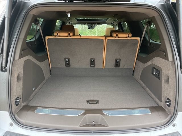 2026 Cadillac Escalade ESV Luxury