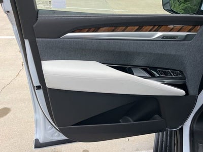 2026 Cadillac Escalade Platinum Luxury