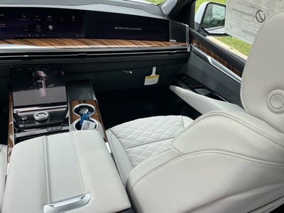 2026 Cadillac Escalade Platinum Luxury